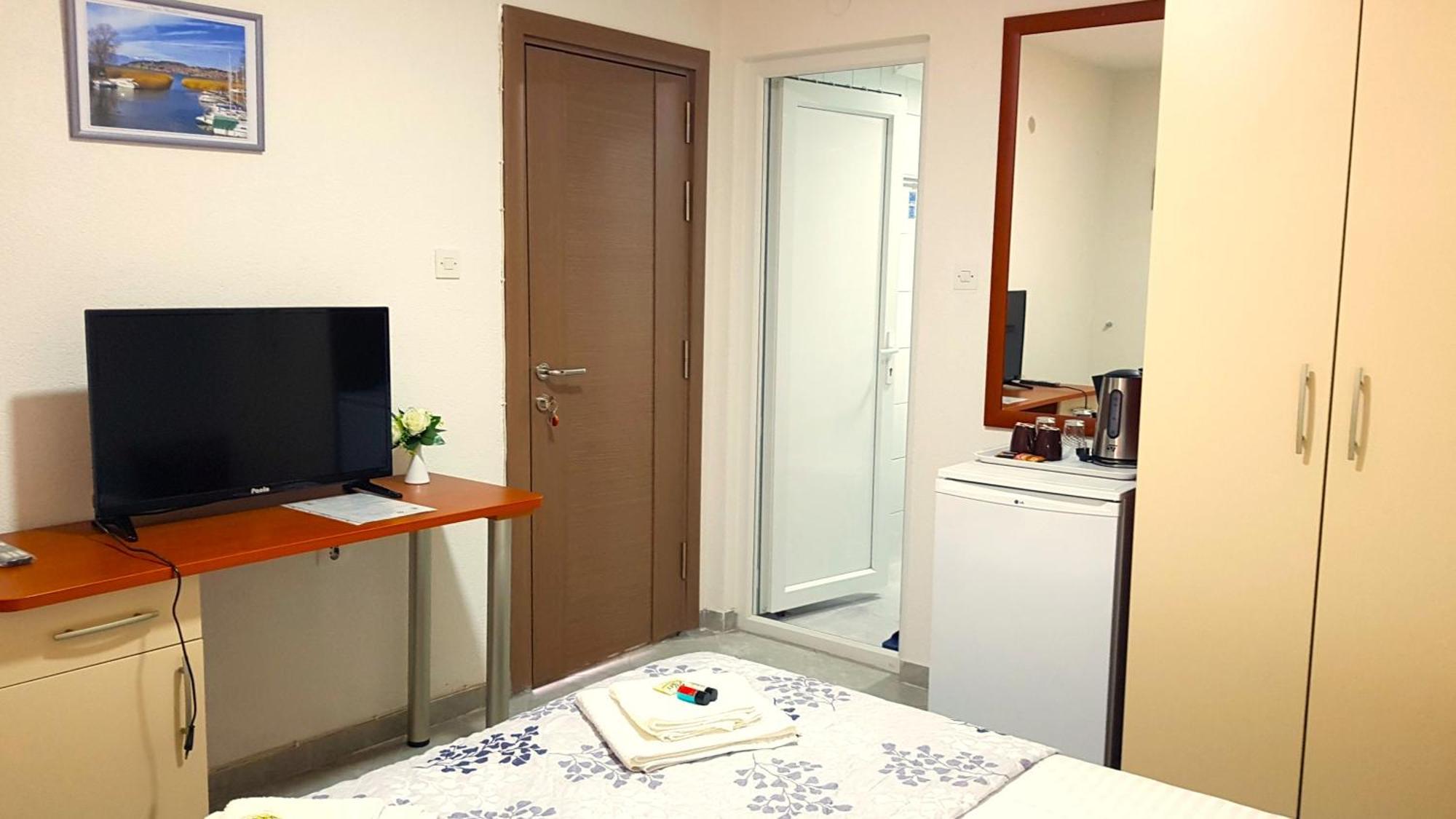 Studio Apartment Lis Ohri Dış mekan fotoğraf